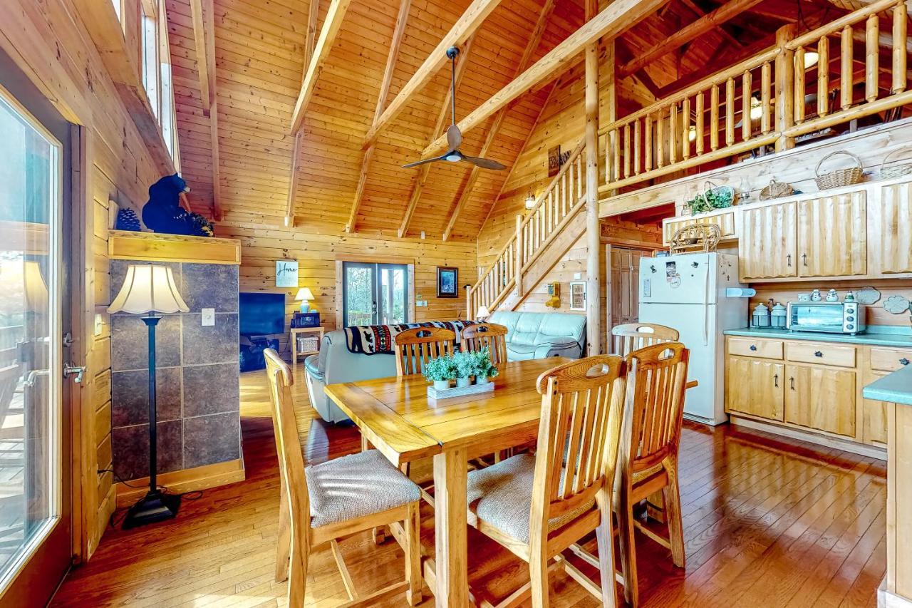 Lazy Bear Lodge Sevierville Εξωτερικό φωτογραφία